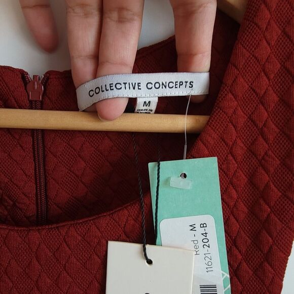 Collective Concepts Fit Flare Raceback Dress NWT - Picture 10 of 11